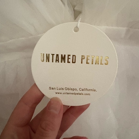 UNTAMED PETALS BY AMANDA JUDGE White Layered Mini Dress NWTs Small - Picture 3 of 6